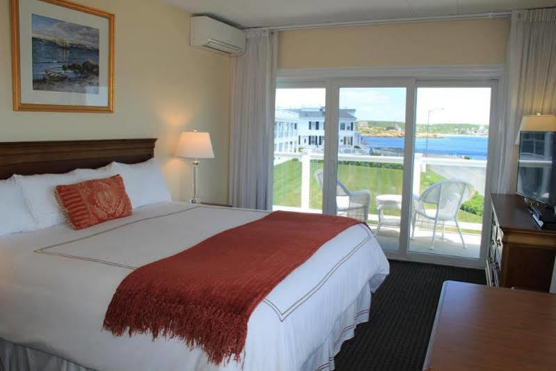 Ocean House Hotel At Bass Rocks Gloucester Exteriör bild